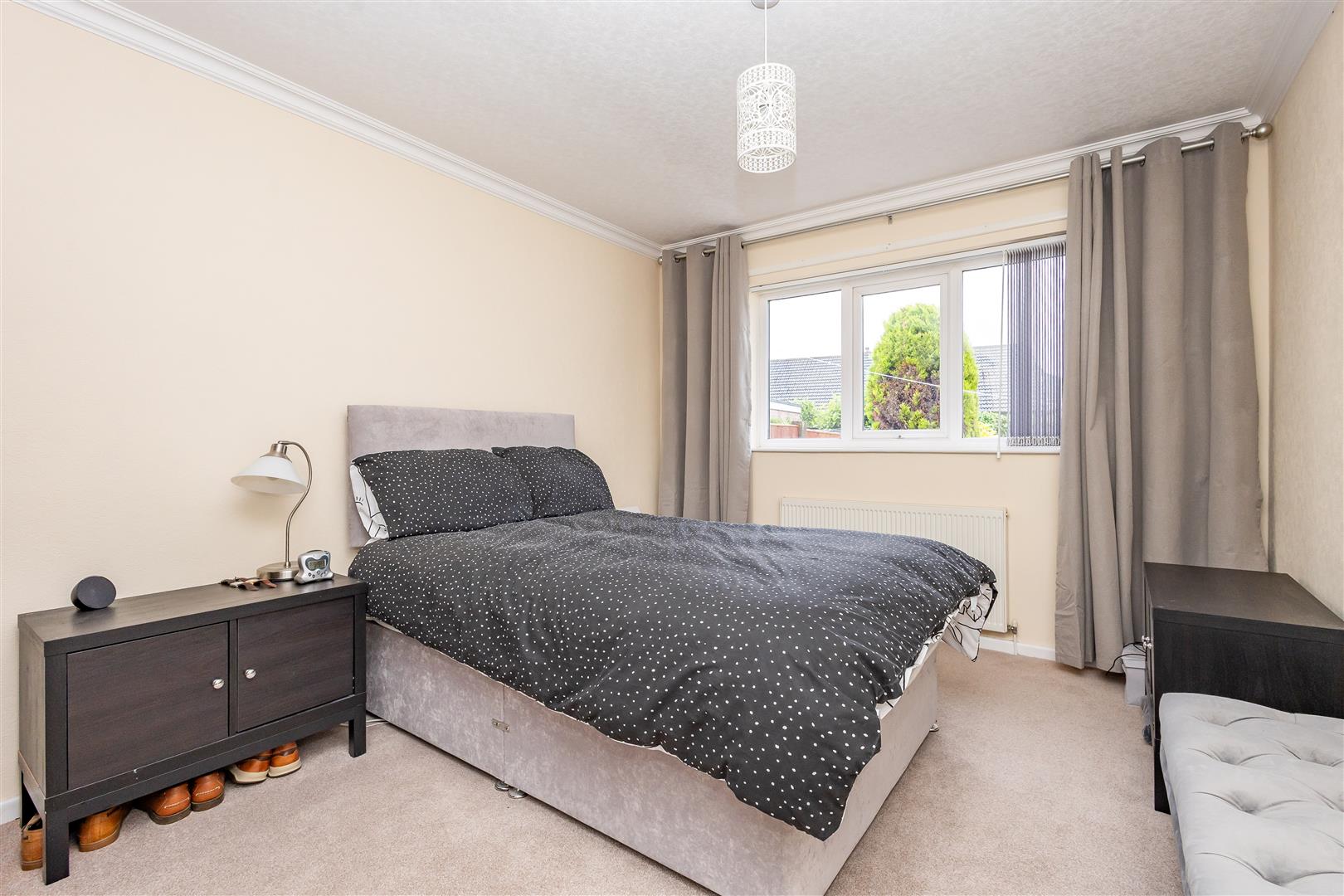 2 bed property in Richmond Road, Chorley